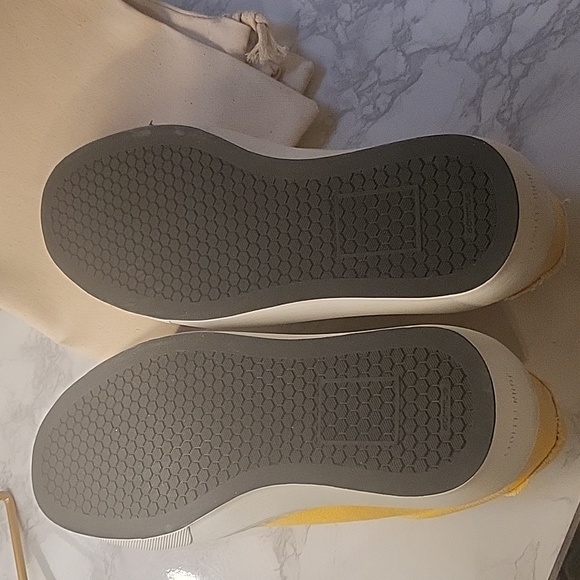 JOHN ELLIOTT HAZE CANVAS LOW TOP SNEAKER CANARY MEN'S SZ 41 - Picture 12 of 17